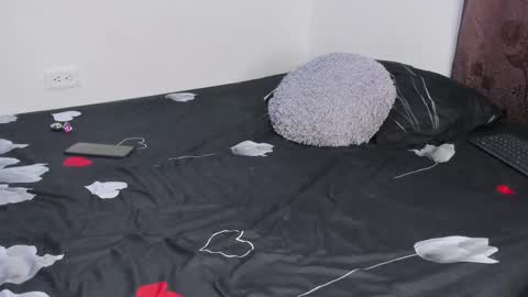 Scarlett  online show from October 15, 2025, 10:32 pm