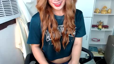 Queen Scarlet online show from December 6, 2024, 11:25 pm