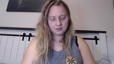 Snapshot of scartit chatting on July 11, 2026, 11:17 pm ScarTit Bernhard online show from July 11, 2026, 11:17 pm