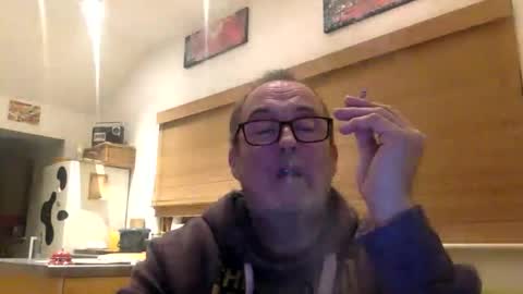 Snapshot of scbiggersballs chatting on October 7, 2025, 7:33 pm scbiggersballs online show from October 7, 2025, 7:33 pm