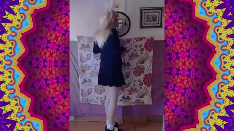 sch00lgirlass online show from April 7, 2026, 8:42 pm