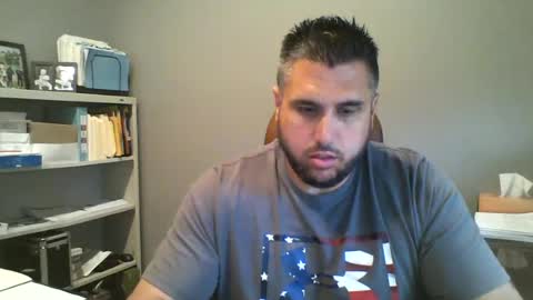 Snapshot of schlu1dm chatting on June 26, 2026, 2:10 pm schlu1dm online show from June 26, 2026, 2:10 pm