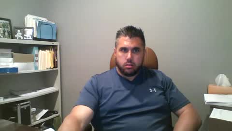 Snapshot of schlu1dm chatting on June 29, 2026, 10:26 am schlu1dm online show from June 29, 2026, 10:26 am
