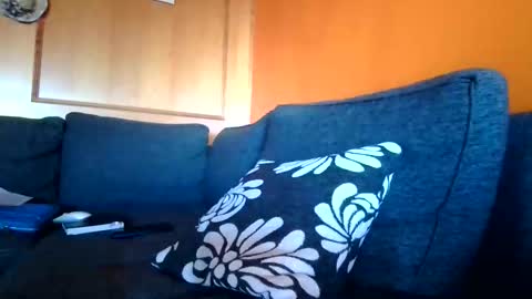 Snapshot of schmuhbaer1 chatting on December 2, 2025, 11:04 am schmuhbaer1 online show from December 2, 2025, 11:04 am