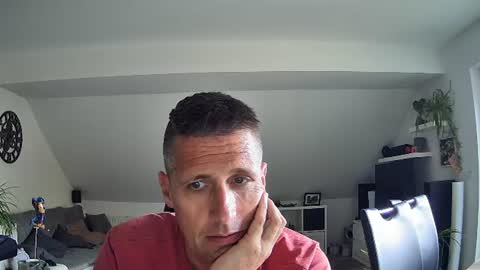 Snapshot of schnuckigeil chatting on July 20, 2026, 3:36 pm Dildomen online show from July 20, 2026, 3:36 pm