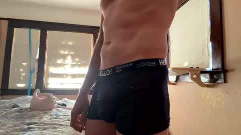 Snapshot of schooldayz chatting on October 18, 2025, 11:38 pm schooldayz online show from October 18, 2025, 11:38 pm