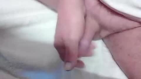 Snapshot of scoobie266 chatting on January 19, 2026, 5:11 am This is scoobie166 my account has been compromised online show from January 19, 2026, 5:11 am