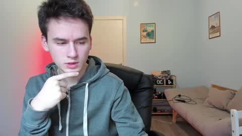 Snapshot of scooby_r chatting on February 3, 2025, 5:40 am Thomas brunette and Alex blond online show from February 3, 2025, 5:40 am