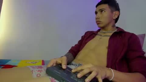 scook_gray online show from May 24, 2026, 9:42 pm