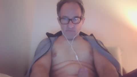 scotchwhieskie online show from January 16, 2025, 11:37 pm