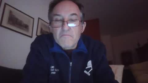 scotchwhieskie online show from January 8, 2026, 10:45 pm