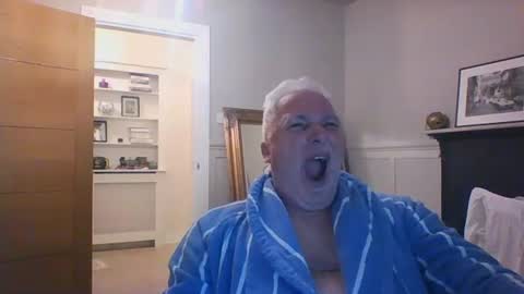 scoti55 online show from April 17, 2026, 10:35 pm