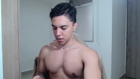 Twitter Scott brasher1 Instagram Camiloestuardo2 online show from January 24, 2025, 10:30 pm