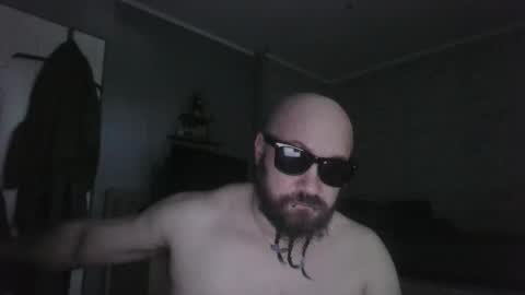 Snapshot of scottish_alien chatting on April 1, 2026, 8:04 am Richard James online show from April 1, 2026, 8:04 am