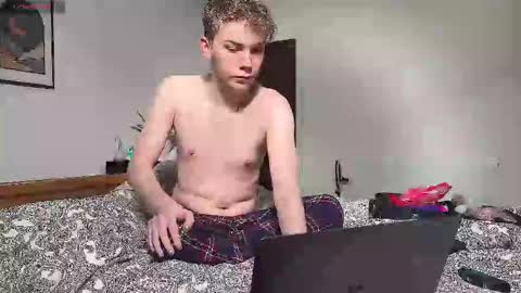 danny online show from February 12, 2025, 4:44 pm