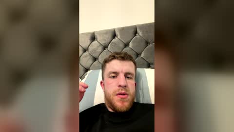 Snapshot of scottishguy220110 chatting on June 7, 2026, 9:07 pm scottishguy220110 online show from June 7, 2026, 9:07 pm
