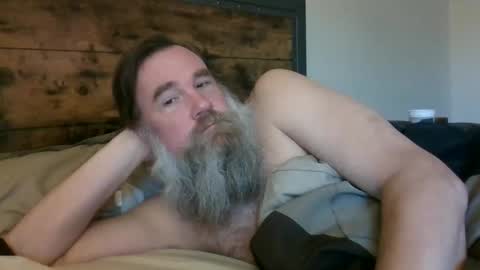 Snapshot of scottybobbit chatting on May 4, 2026, 6:48 pm Scott online show from May 4, 2026, 6:48 pm