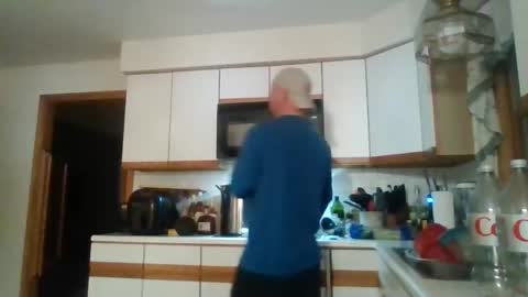 Snapshot of scottydoesntknow0 chatting on December 8, 2024, 2:28 am scottydoesntknow0 online show from December 8, 2024, 2:28 am