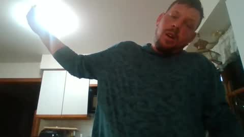 Snapshot of scottydoesntknow0 chatting on December 20, 2024, 6:08 am scottydoesntknow0 online show from December 20, 2024, 6:08 am