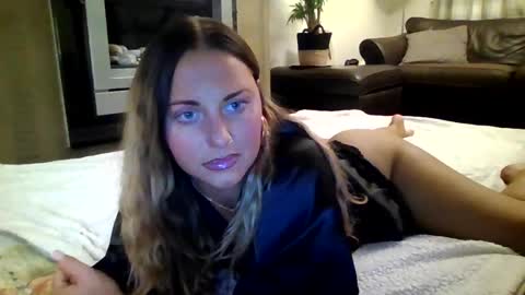 Scouse Lexi  online show from September 11, 2025, 9:59 pm