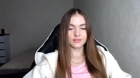 scratc_h online show from October 7, 2025, 4:37 pm