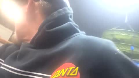 screwnutandbolte online show from December 2, 2025, 6:41 am