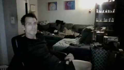 GettOffMyLawn online show from April 19, 2026, 2:33 am