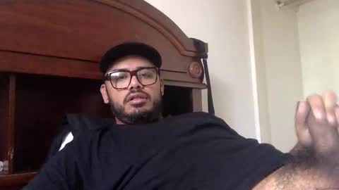 Snapshot of scrwedup_jux chatting on May 7, 2026, 3:50 pm scrwedup_jux online show from May 7, 2026, 3:50 pm