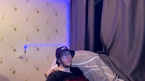 Snapshot of sdddisk chatting on January 18, 2025, 5:20 am sdddisk online show from January 18, 2025, 5:20 am