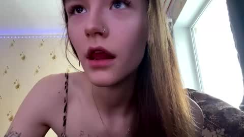 Snapshot of sdddisk chatting on February 7, 2025, 1:22 pm sdddisk online show from February 7, 2025, 1:22 pm