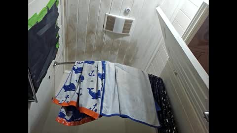 Arin online show from September 24, 2025, 5:44 am