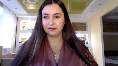 Elizabeth  online show from December 5, 2024, 9:17 am