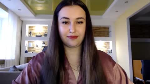 Elizabeth  online show from December 17, 2024, 12:00 pm