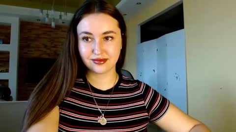 Elizabeth  online show from March 30, 2026, 7:20 am