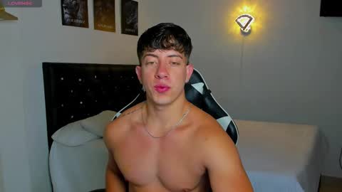 Sean online show from November 28, 2025, 1:41 am