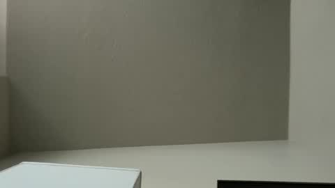 Snapshot of seanjohnsen chatting on February 16, 2025, 2:32 pm seanjohnsen online show from February 16, 2025, 2:32 pm