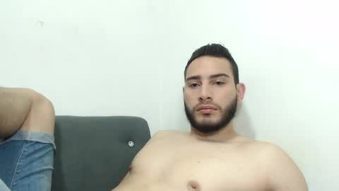 seank_noszka online show from February 27, 2025, 7:04 pm