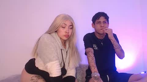  CAMILA Y SEBASTIAN online show from September 28, 2025, 2:39 am