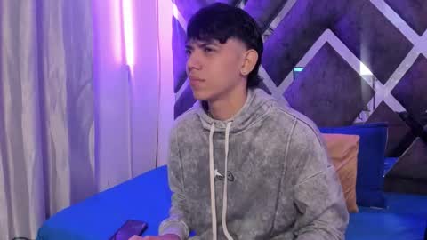 Snapshot of sebas_pretty7 chatting on March 21, 2026, 12:21 pm sebas_pretty7 online show from March 21, 2026, 12:21 pm