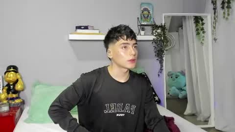Snapshot of sebas_rosse chatting on June 20, 2026, 11:07 pm sebastian online show from June 20, 2026, 11:07 pm