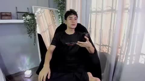 Snapshot of sebas_rosse chatting on July 15, 2026, 9:53 pm sebastian online show from July 15, 2026, 9:53 pm