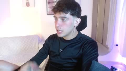 Sebas online show from March 1, 2025, 9:48 pm