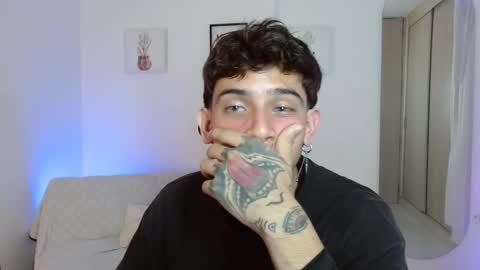 Sebas online show from March 4, 2025, 1:01 am