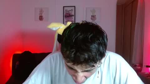 Sebas online show from March 7, 2025, 10:32 pm