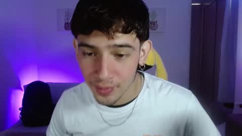Sebas online show from March 8, 2025, 4:17 pm