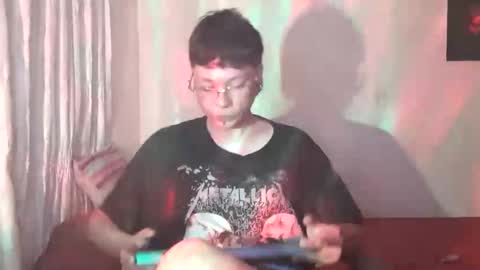 Sebas online show from November 21, 2025, 6:39 pm