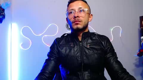 Sebastian online show from October 11, 2025, 8:13 am