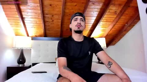 Sebastian Berne online show from November 17, 2025, 7:08 pm