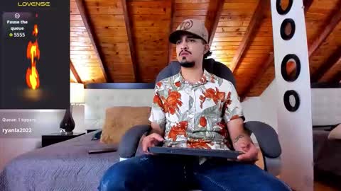 Sebastian Berne online show from December 5, 2025, 7:21 pm