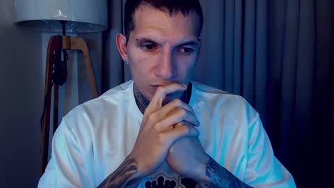 Sebastian online show from October 25, 2025, 1:18 pm